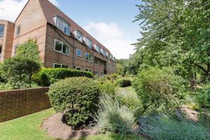 PHOTOS SHOW GENERAL VIEW OF RETIREMENT DEVELOPMENT- click for photo gallery